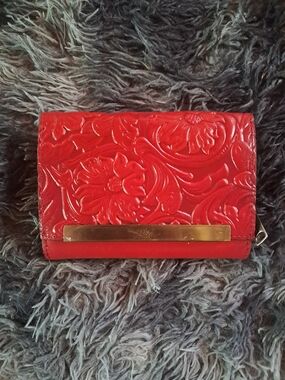 Patricia Nash Red Leather Floral Embossed Women's Wallet - Poclets Galore